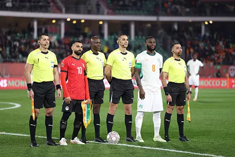 صلاح يتساوى مع أوسيمين.. صراع الهدافين يشعل نصف نهائي أمم أفريقيا 2025